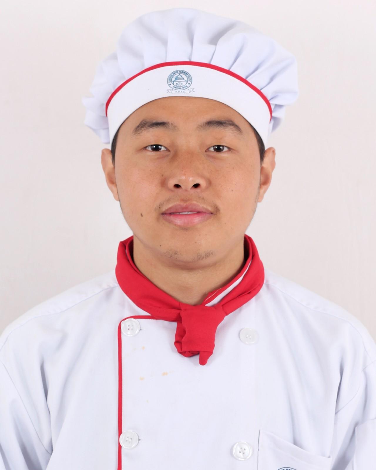 Nau Jung Ghale