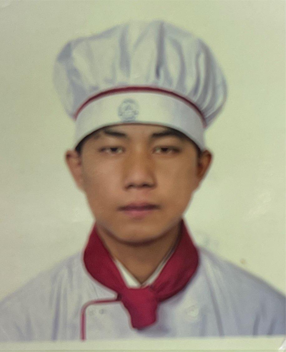 Mr. Vivek Kumar Thapa